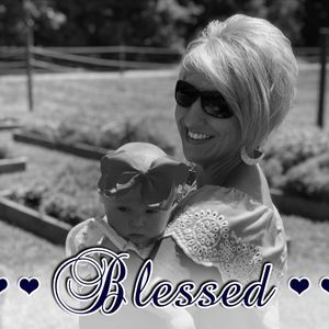 Meet your Posher, Angie